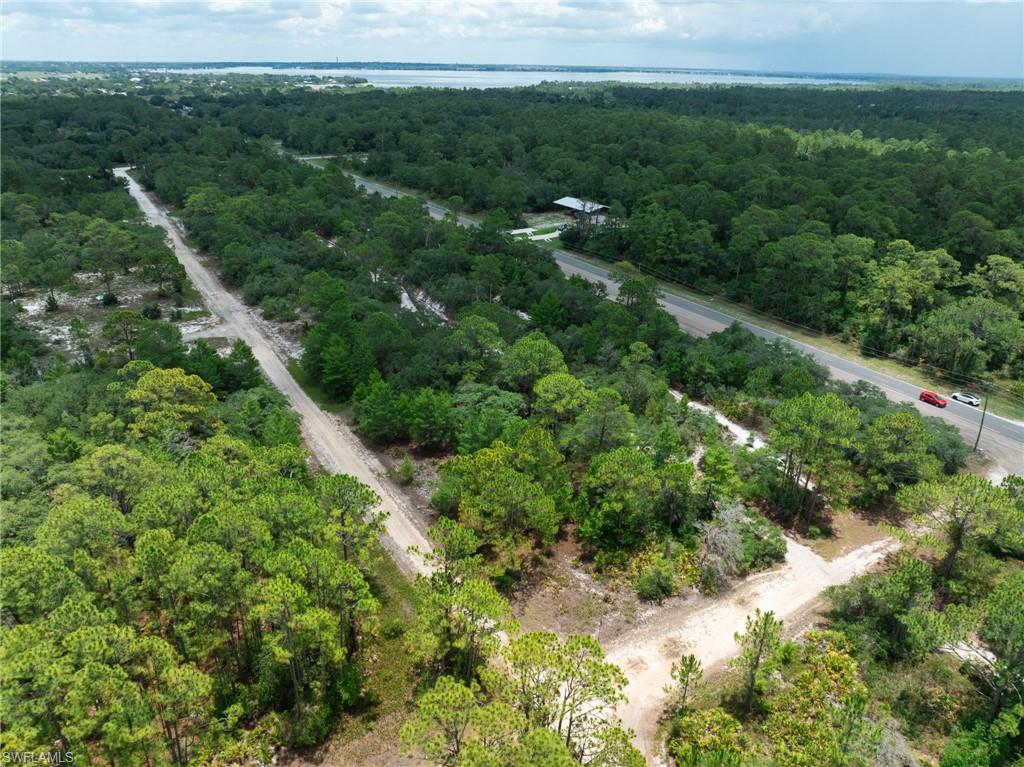 LEISURE LAKES - Land
