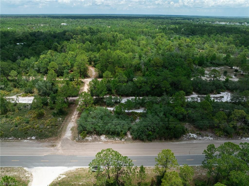 LEISURE LAKES - Land