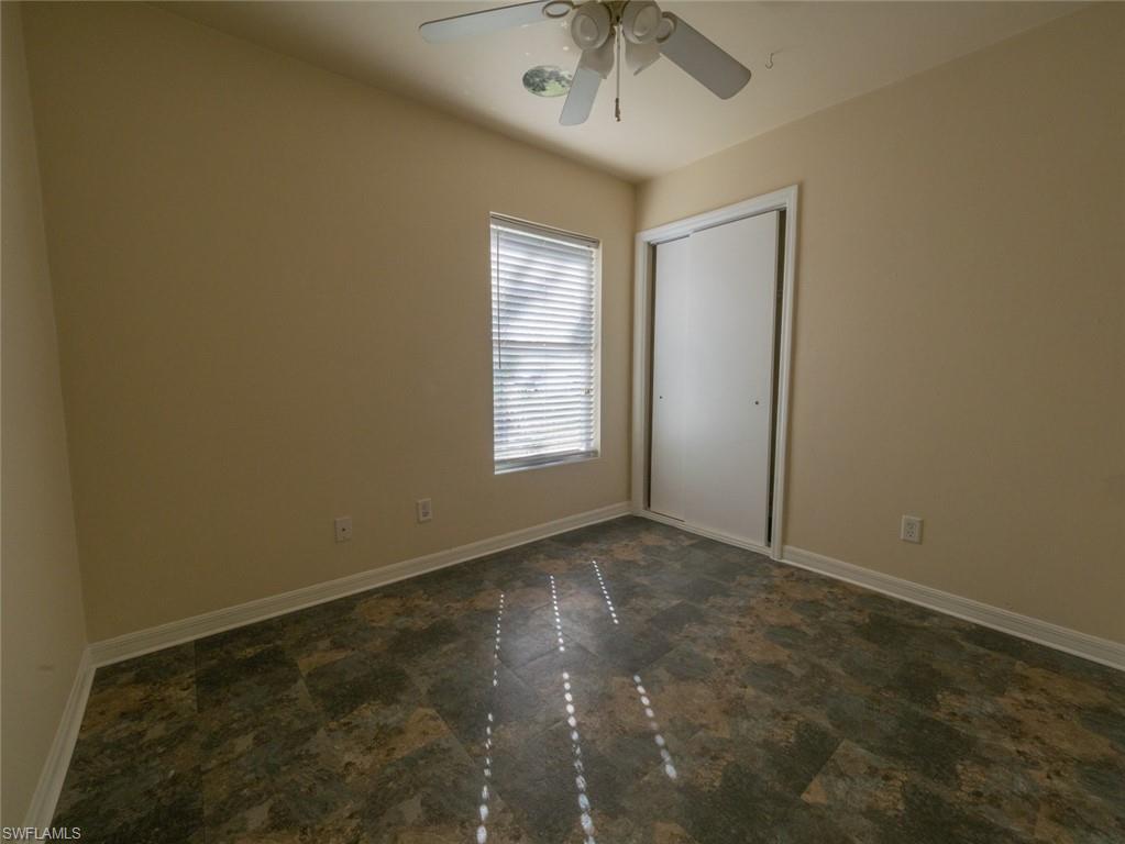 SAN CARLOS PARK - Residential Income