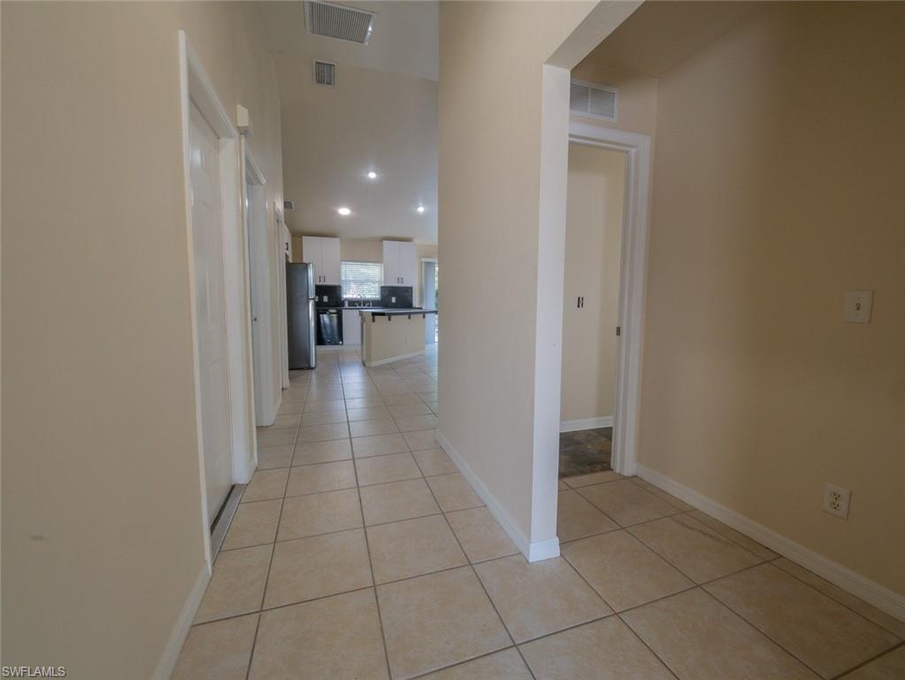SAN CARLOS PARK - Residential Income