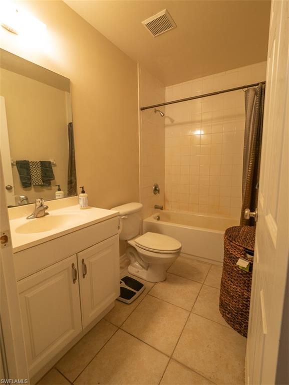 SAN CARLOS PARK - Residential Income