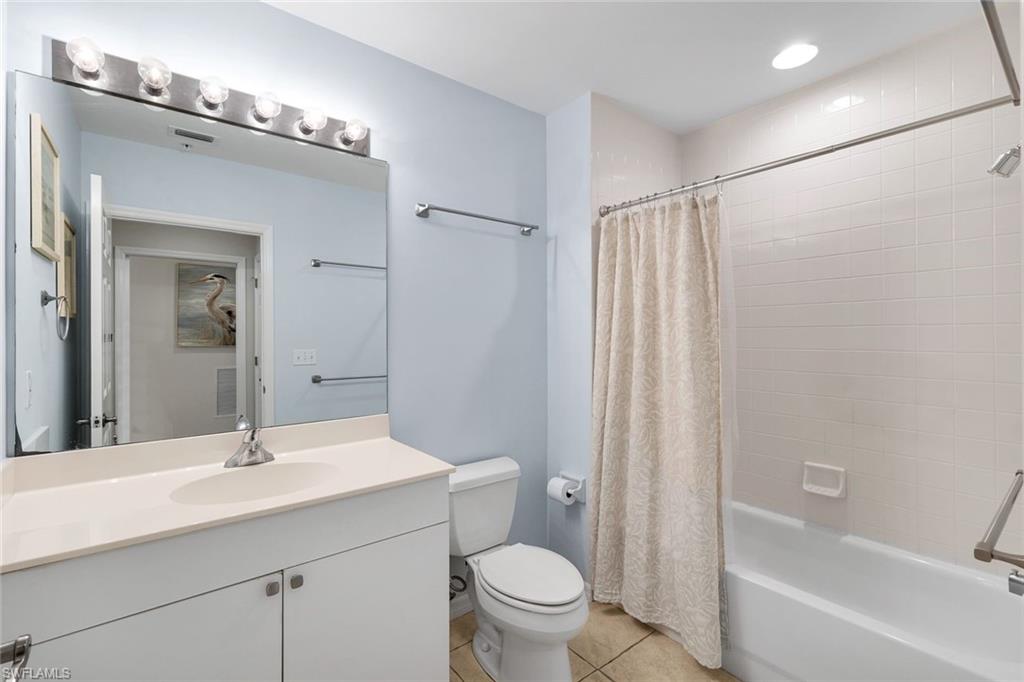 REGATTA - Residential Lease