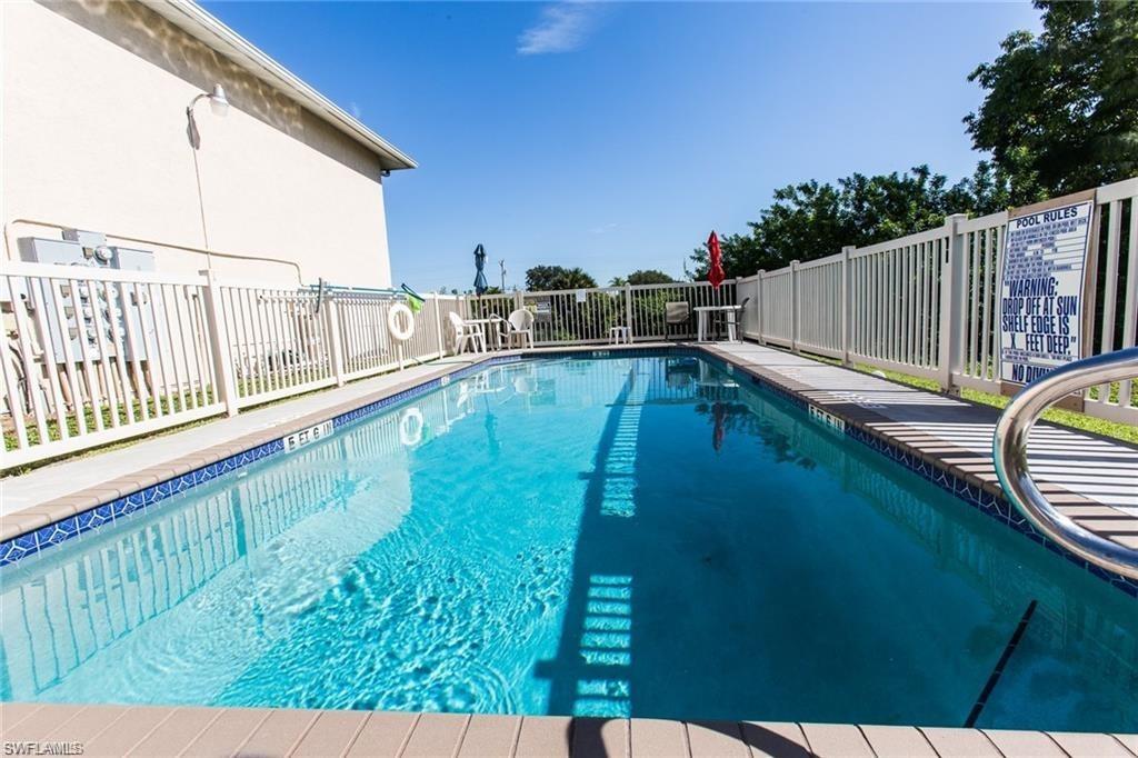 CAPE CORAL - Residential Lease