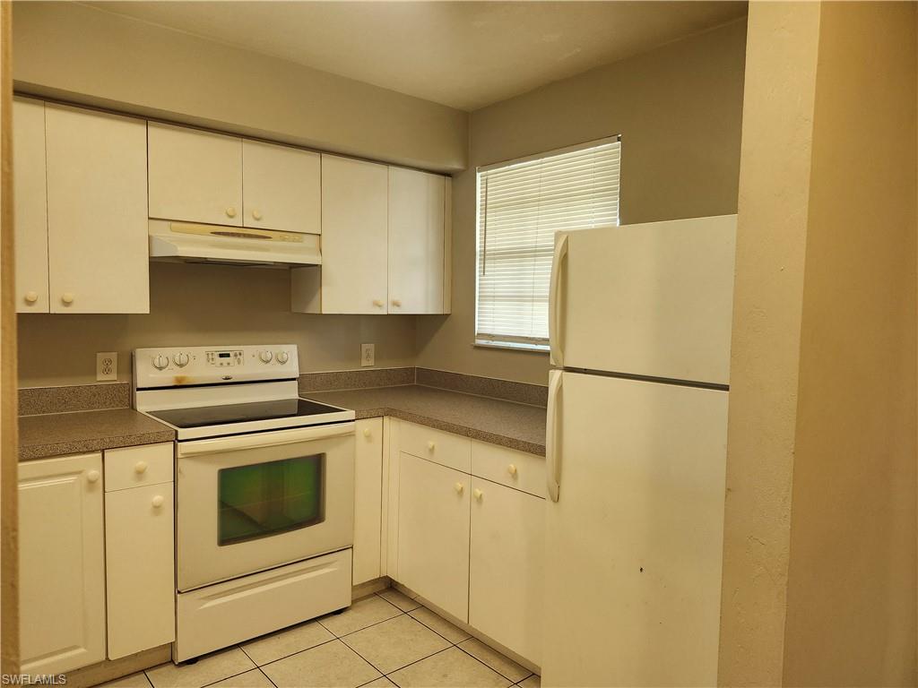 CAPE CORAL - Residential Lease