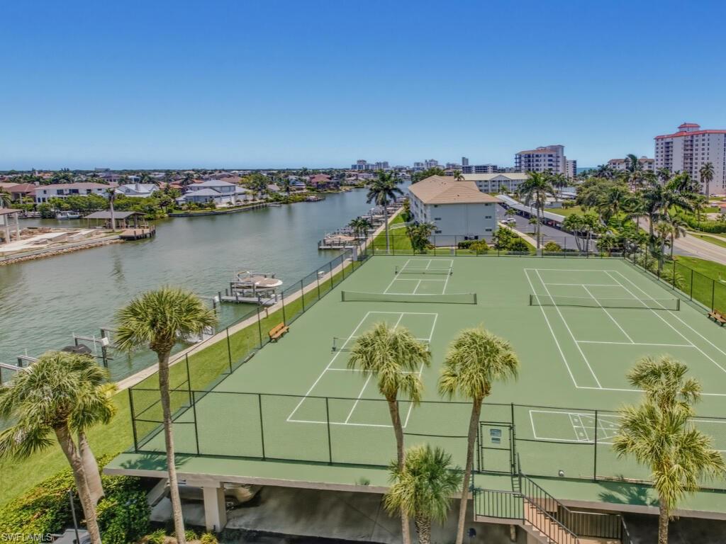 VANDERBILT BEACH - Residential