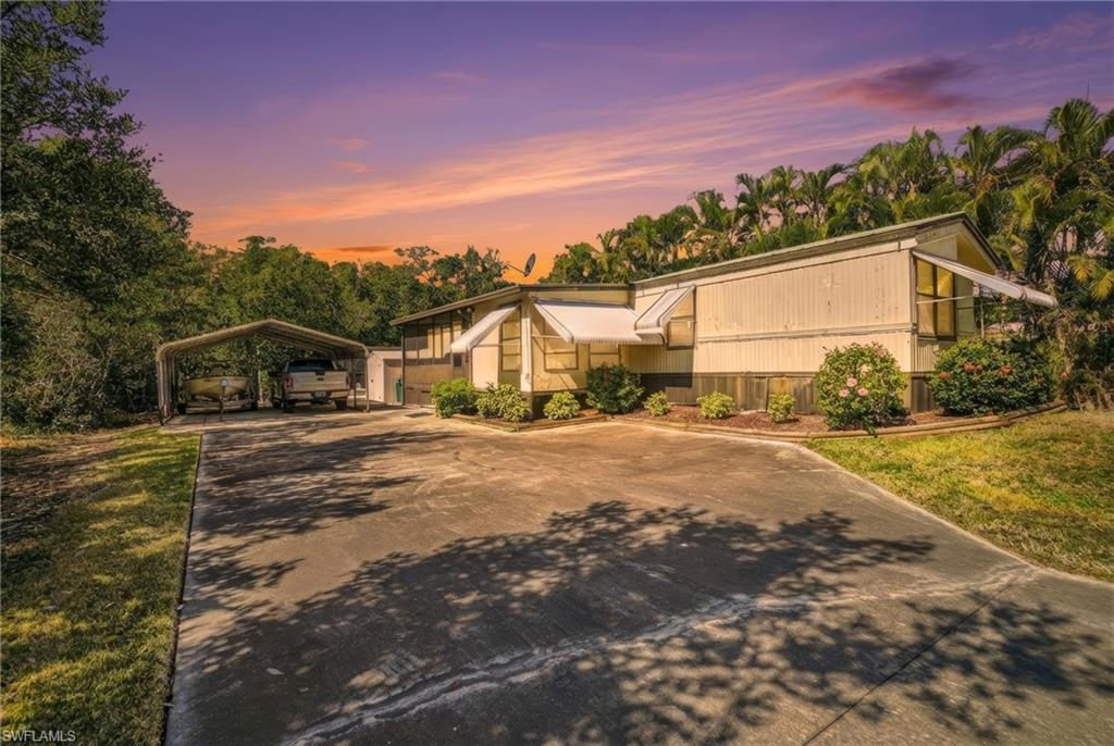 PLANTATION ISLAND - Residential