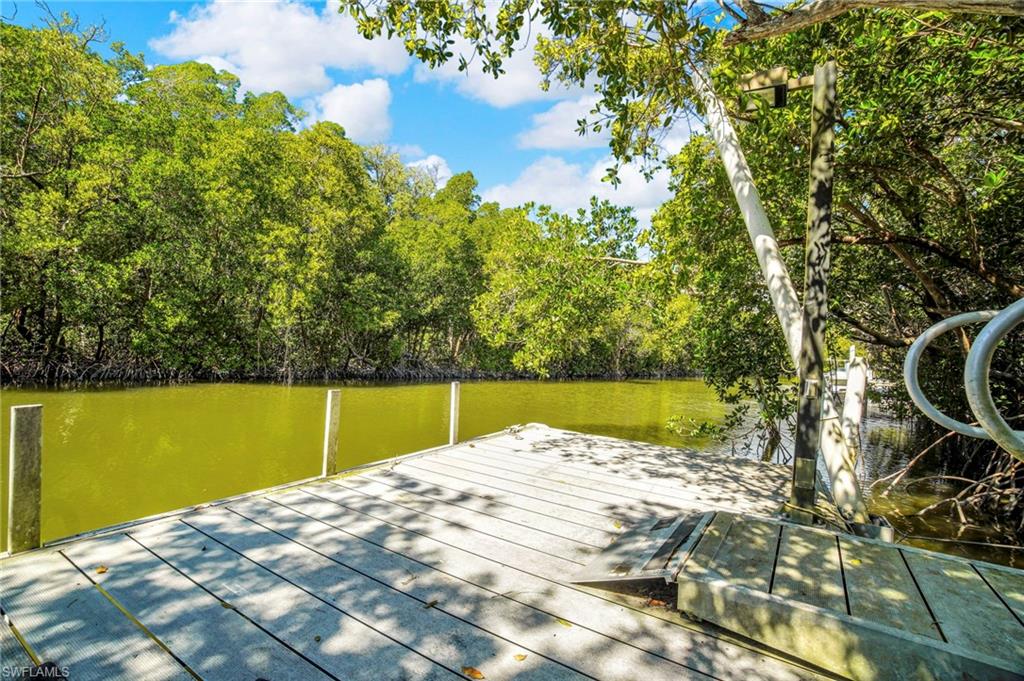 PLANTATION ISLAND - Residential