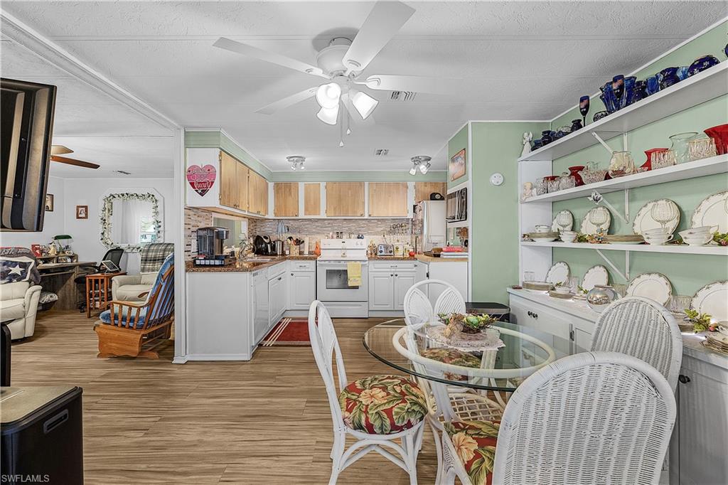 PINE ISLAND COVE - Residential
