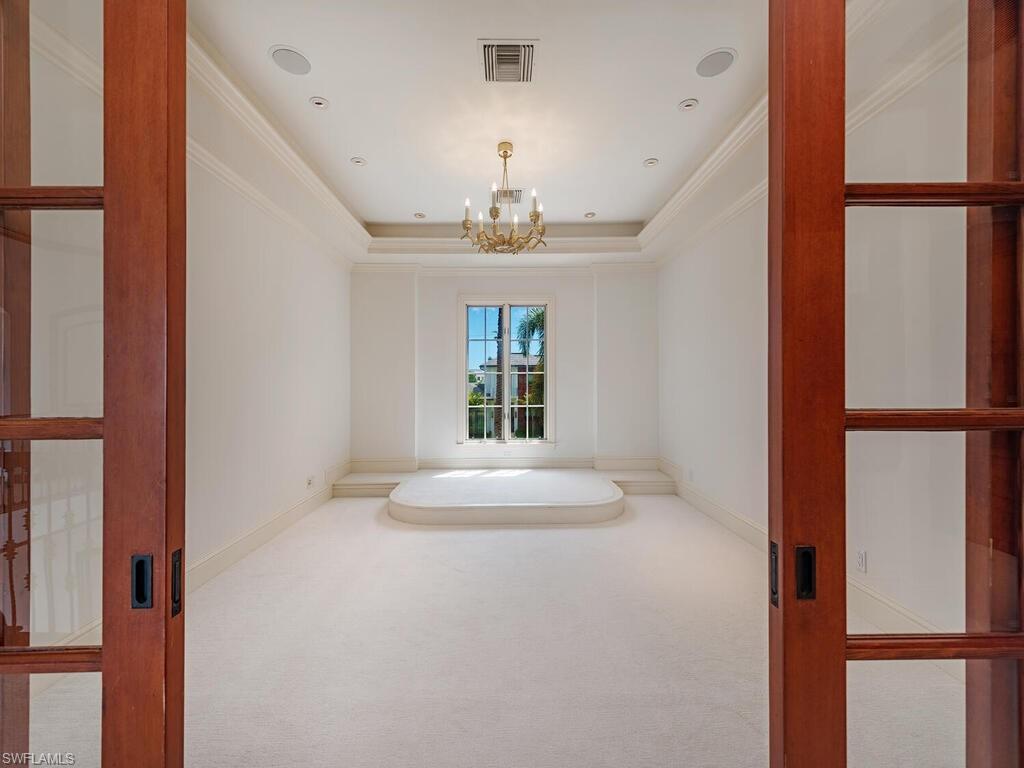 AQUALANE SHORES - Residential