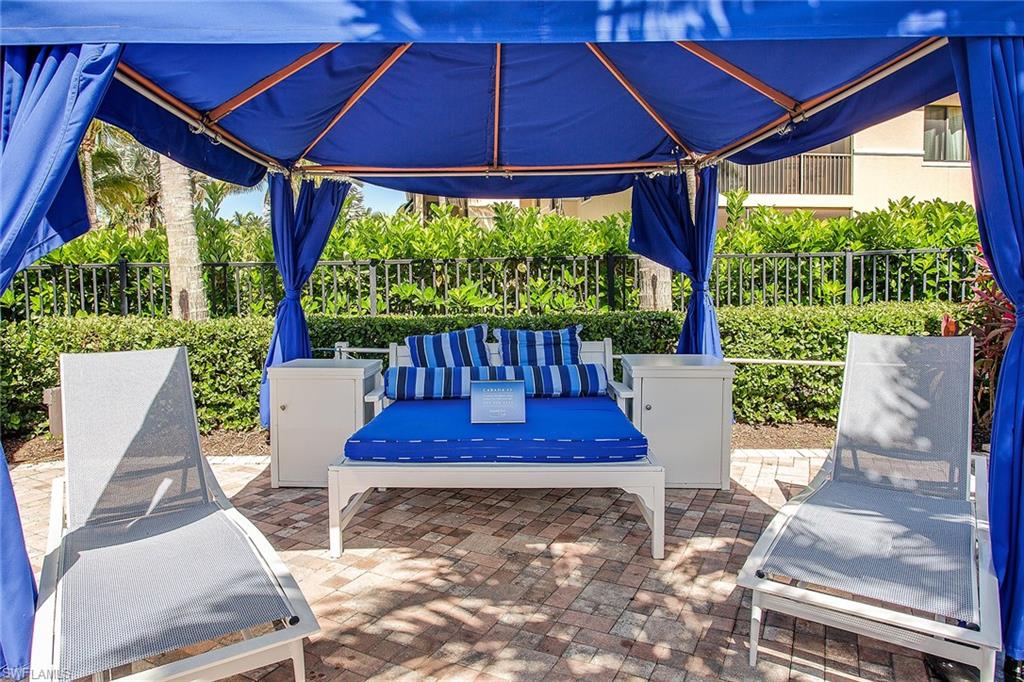 NAPLES BAY RESORT - Residential