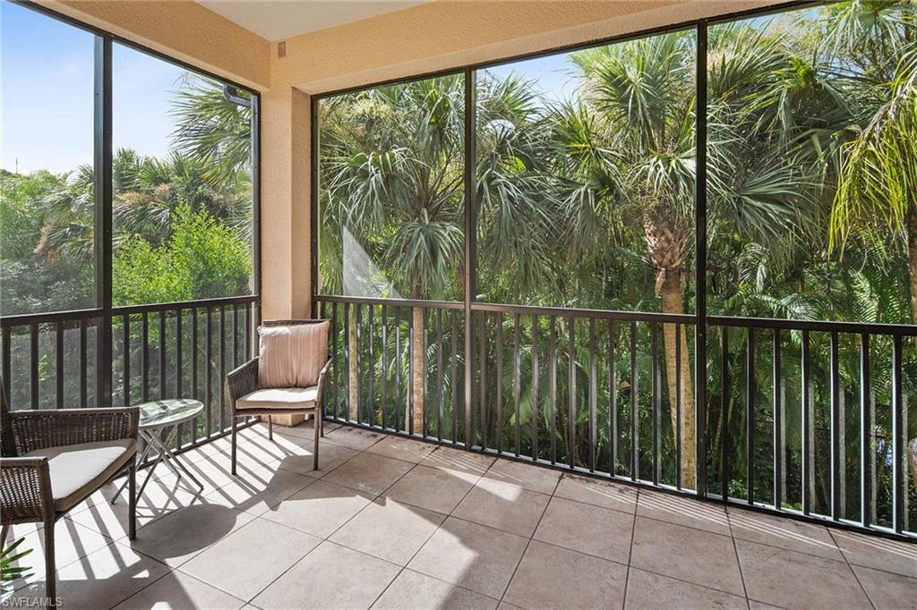 NAPLES BAY RESORT - Residential