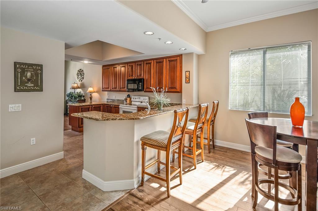 NAPLES BAY RESORT - Residential