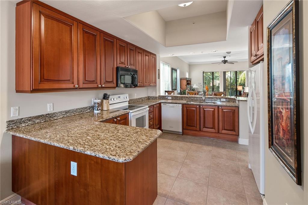 NAPLES BAY RESORT - Residential