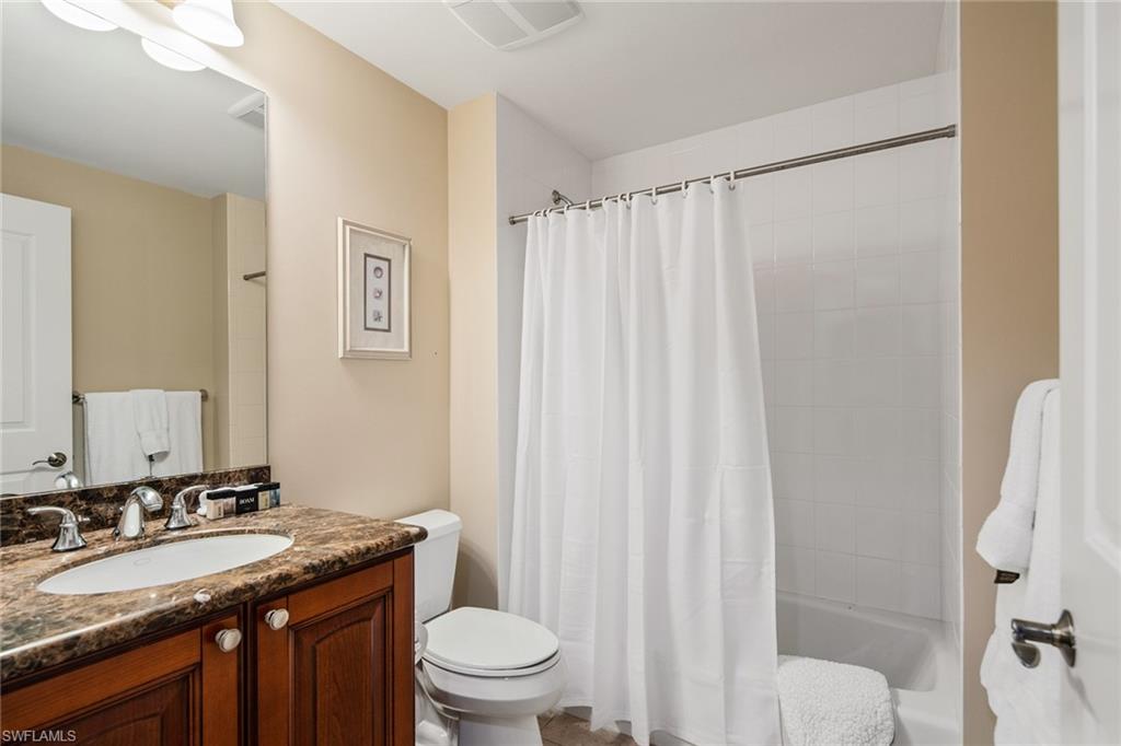NAPLES BAY RESORT - Residential
