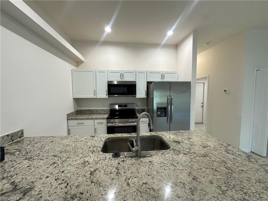 CAPE CORAL - Residential Lease