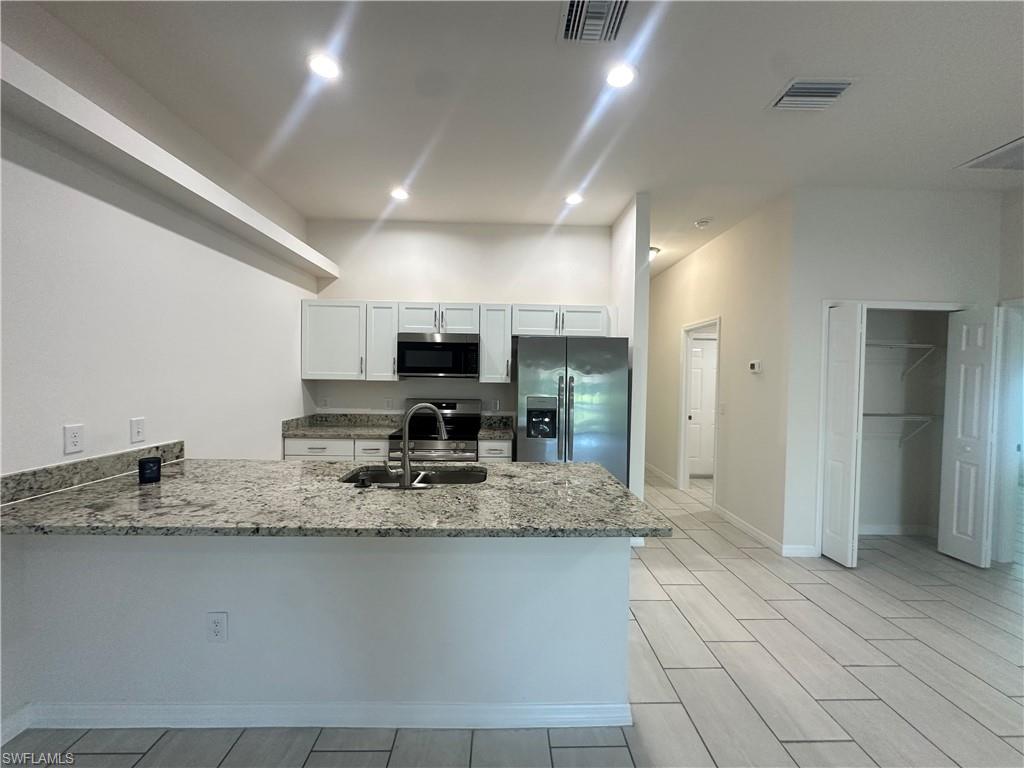 CAPE CORAL - Residential Lease