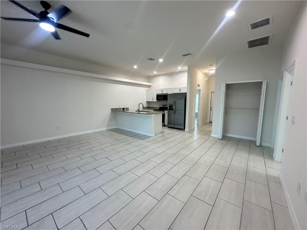 CAPE CORAL - Residential Lease