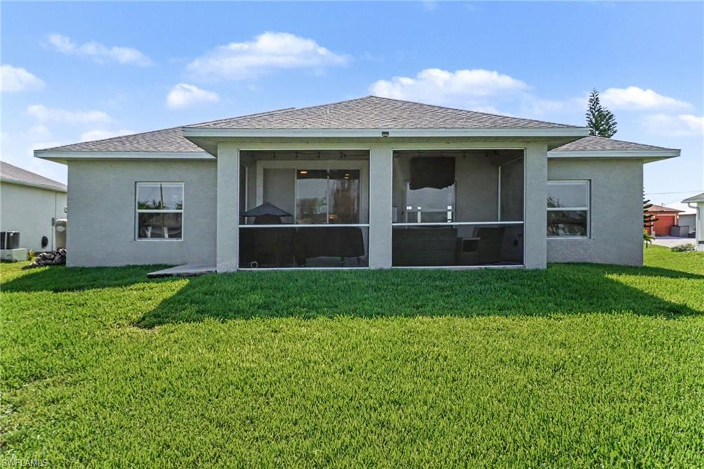 CAPE CORAL - Residential