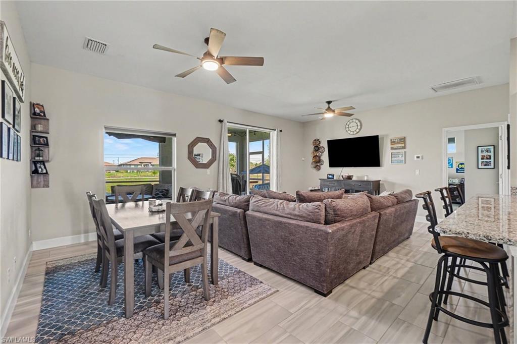 CAPE CORAL - Residential