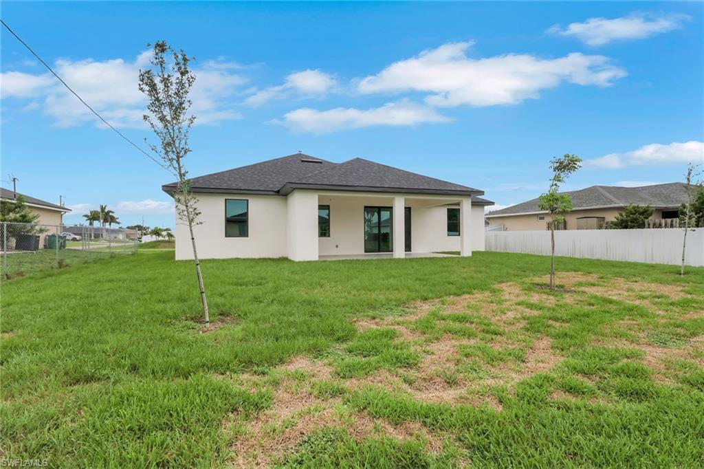 CAPE CORAL - Residential