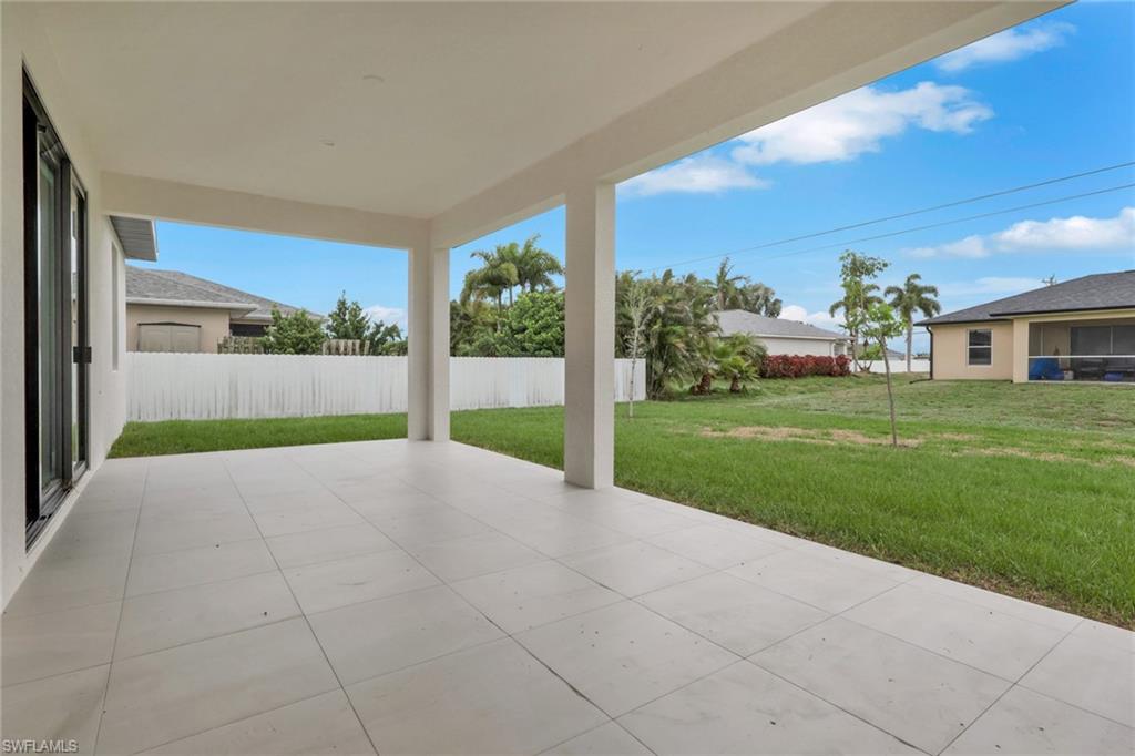 CAPE CORAL - Residential