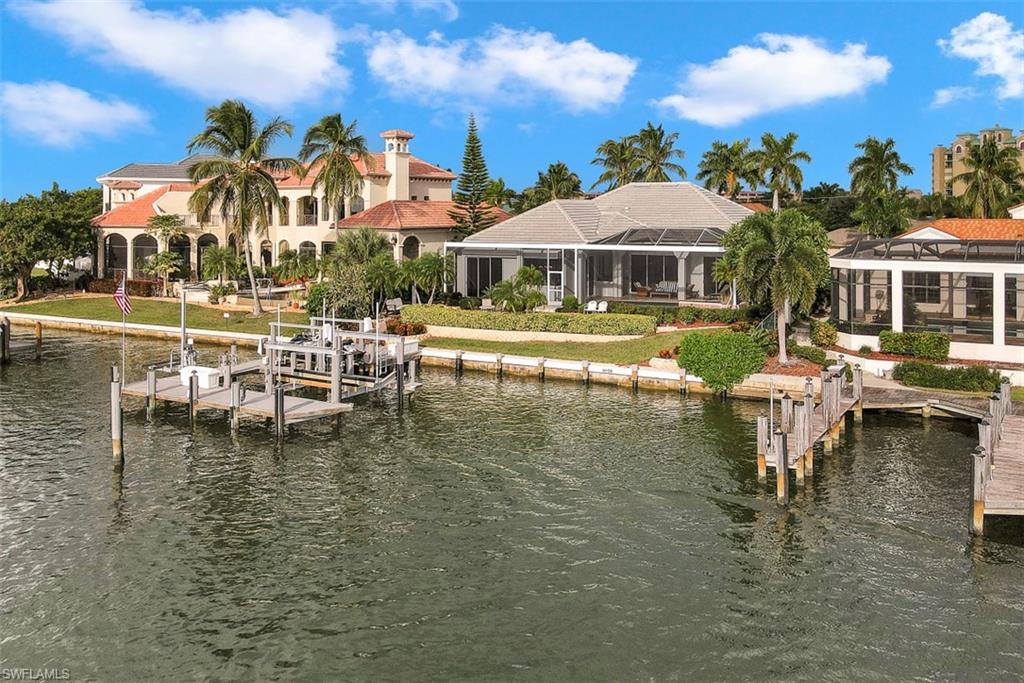 MARCO BEACH - Residential