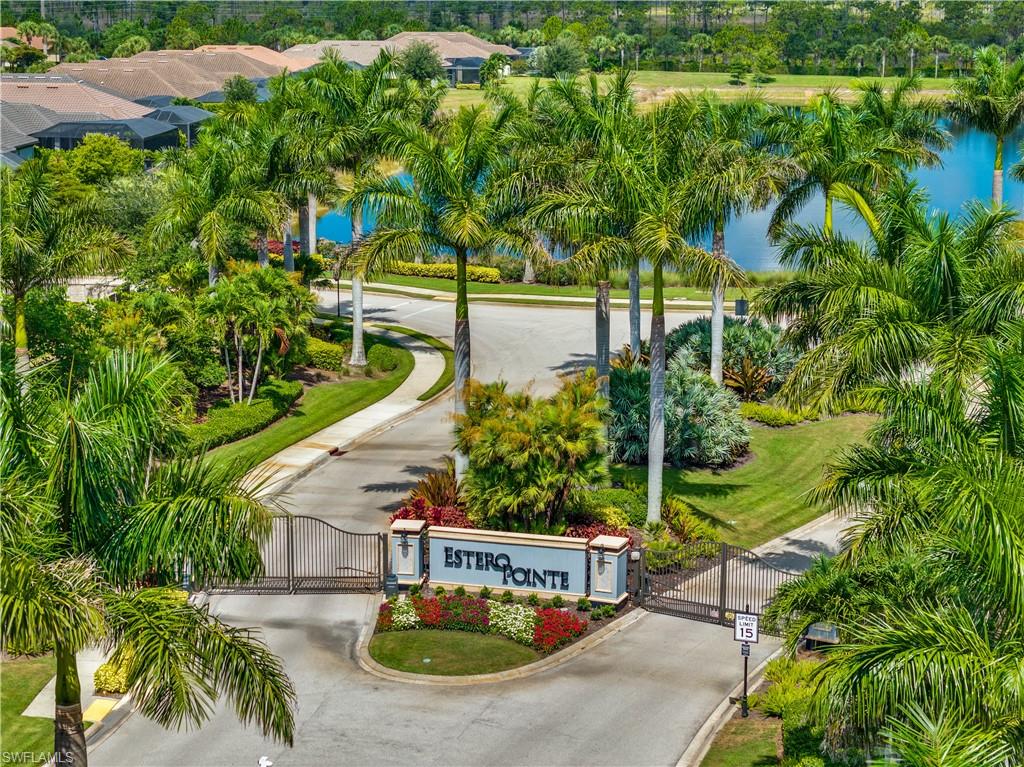 ESTERO POINTE - Residential