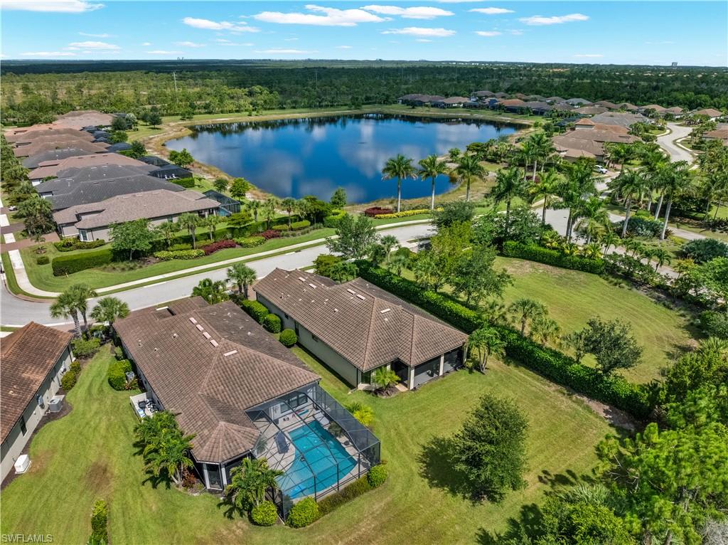 ESTERO POINTE - Residential