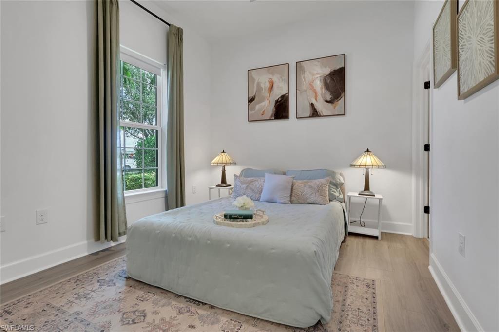 ESTERO POINTE - Residential