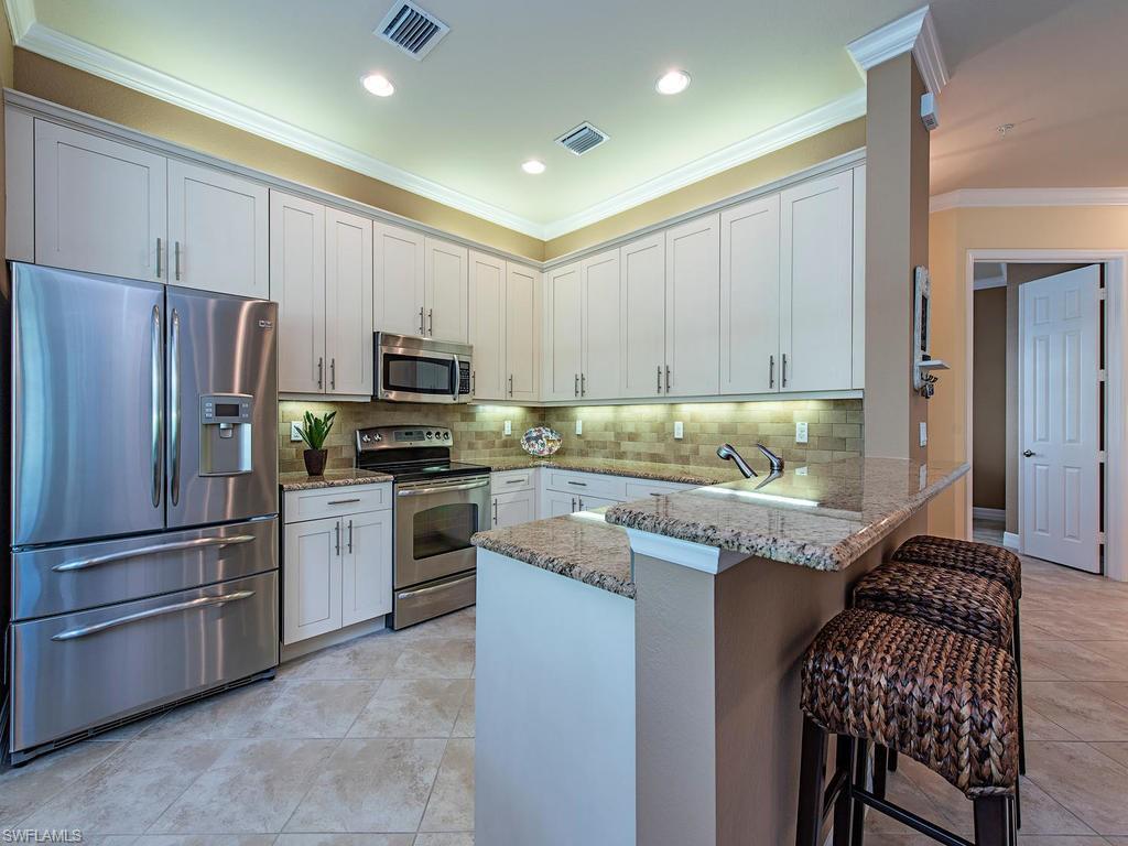 MARBELLA LAKES - Residential