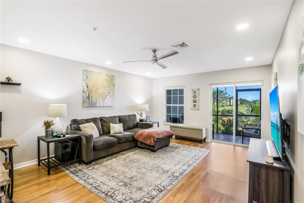 THE VISTAS - Residential