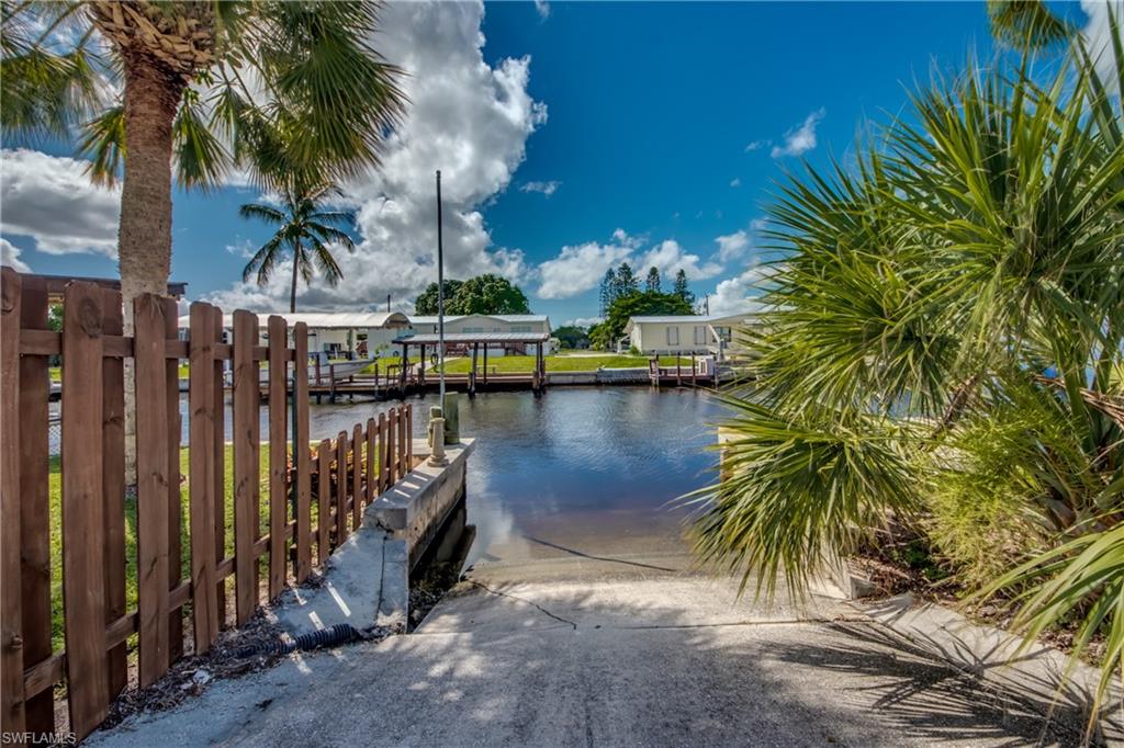 FLAMINGO BAY - Residential