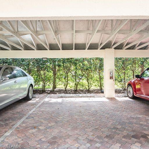 WILLOW BROOK AT PELICAN BAY - Residential