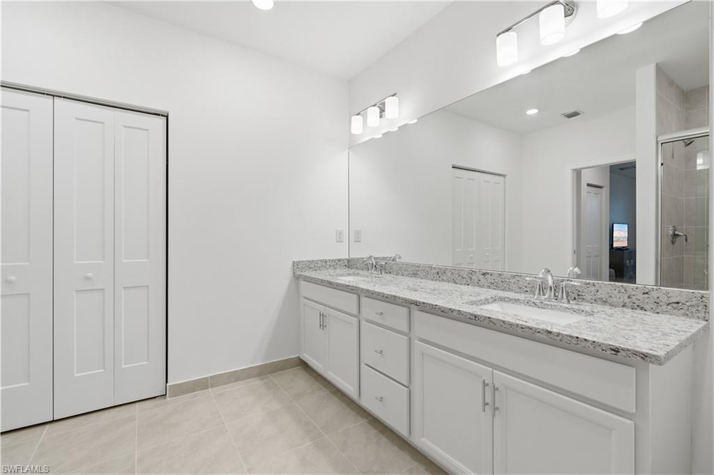 VILLA MAR BONITA BEACH - Residential