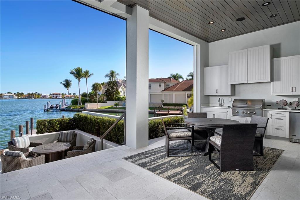 HIDEAWAY BEACH - Residential