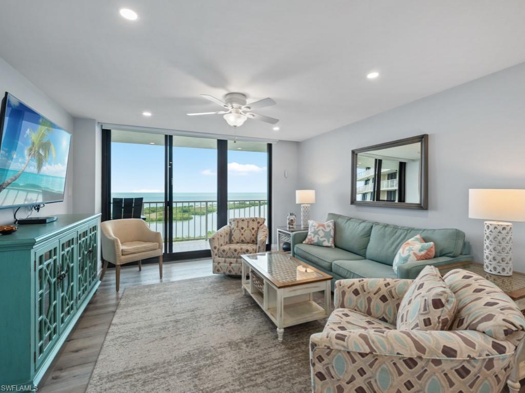 SOUTH SEAS - Residential