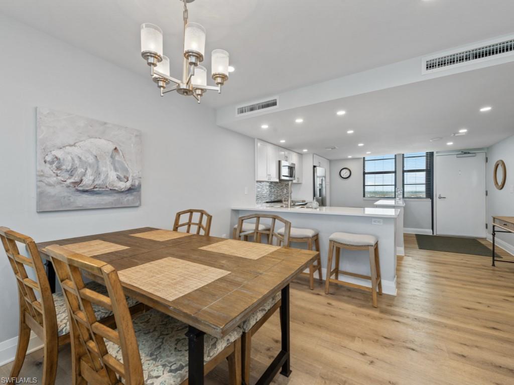 SOUTH SEAS - Residential