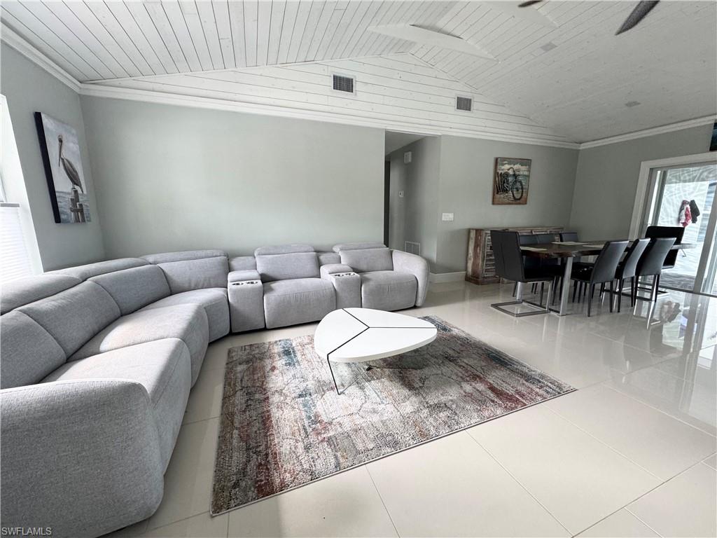LAGUNA SHORES - Residential