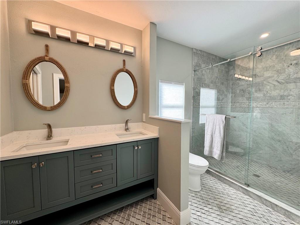 LAGUNA SHORES - Residential