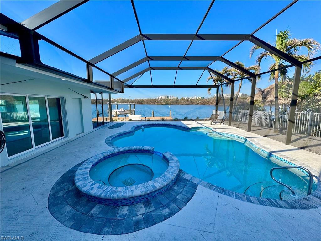 LAGUNA SHORES - Residential