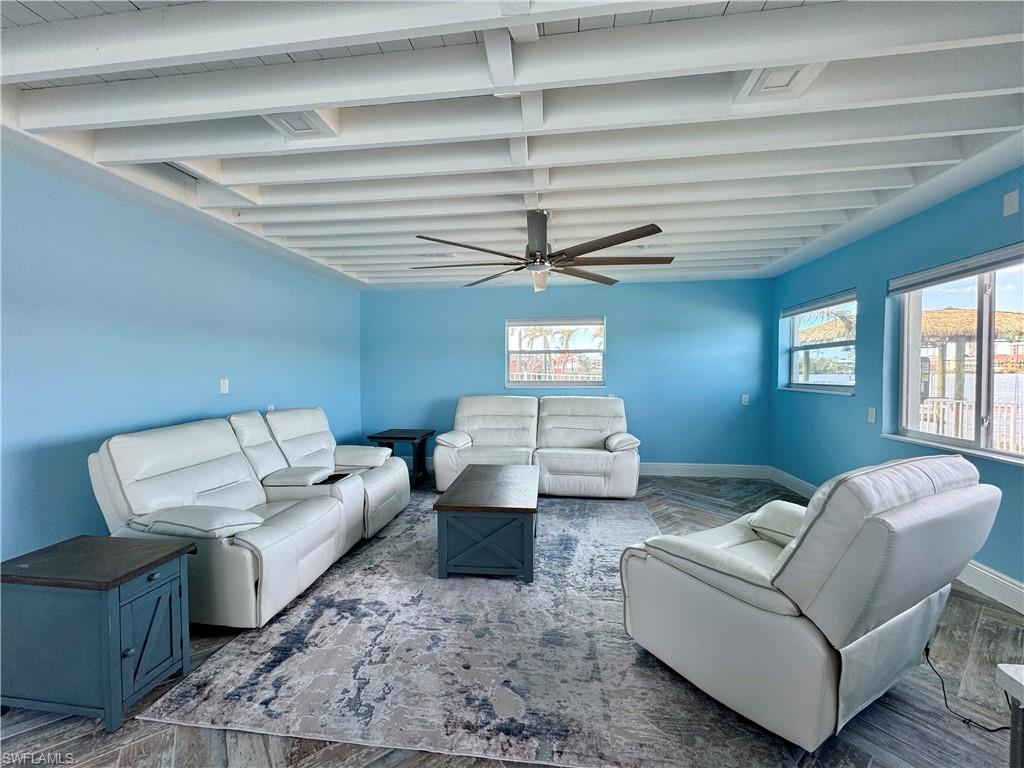 LAGUNA SHORES - Residential