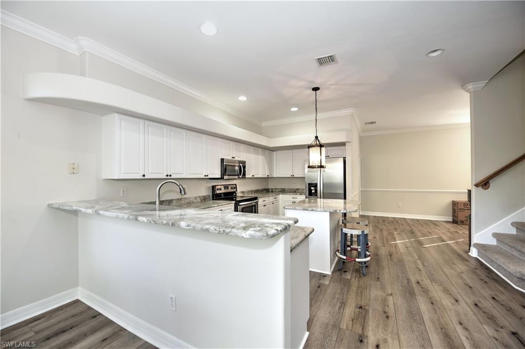 CROSS CREEK ESTATES - Residential