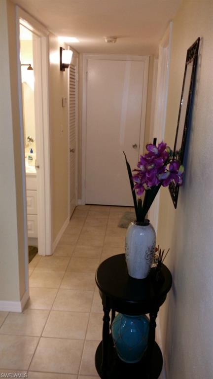 TOWERS CONDO - Residential