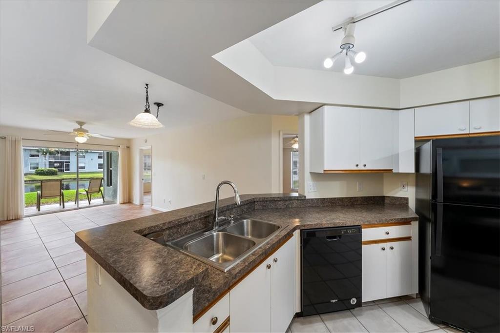 PIPERS POINTE - Residential Lease