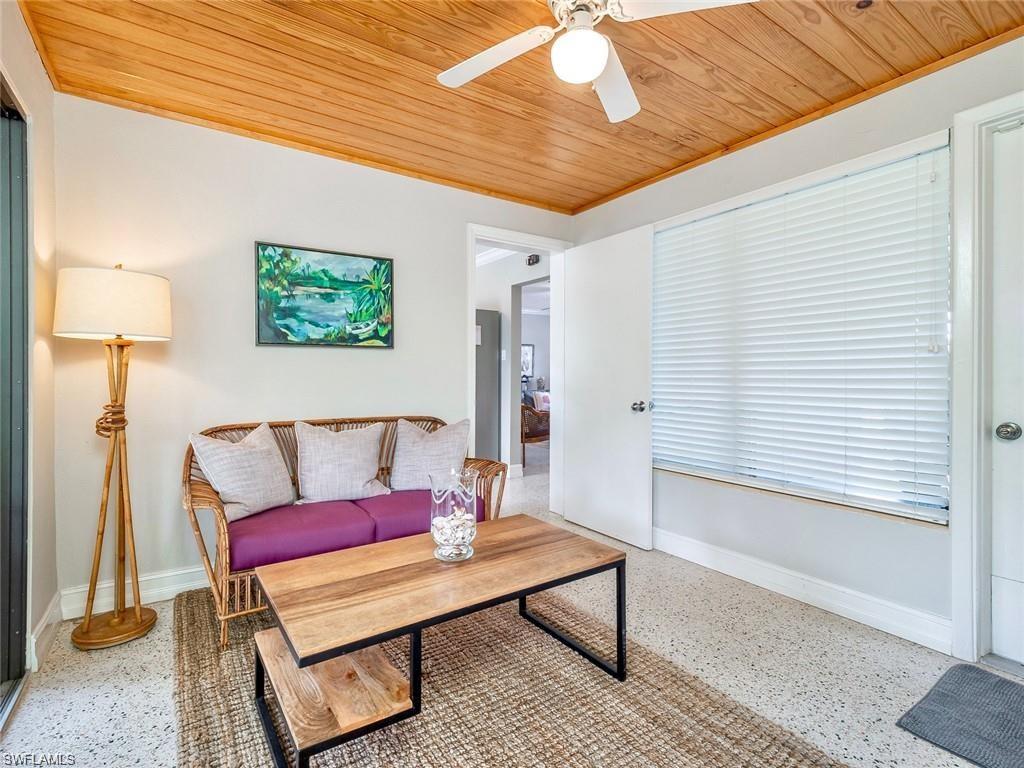 DEL PORTAL - Residential