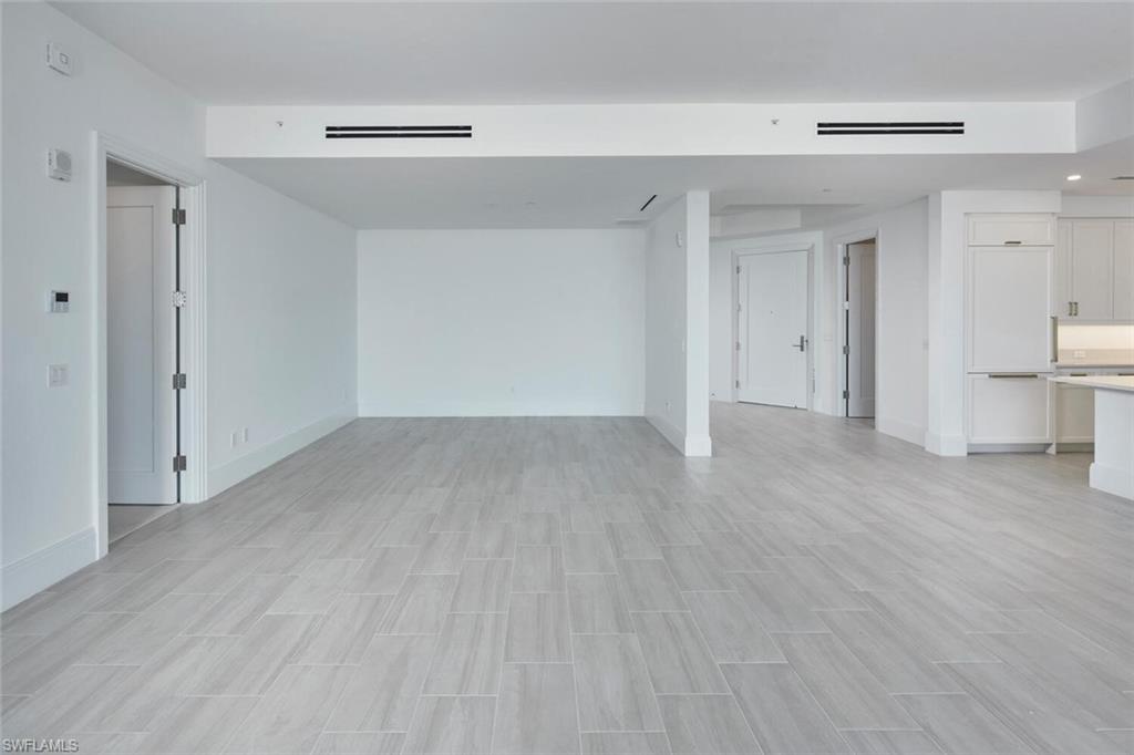 INFINITY AT THE COLONY - Residential