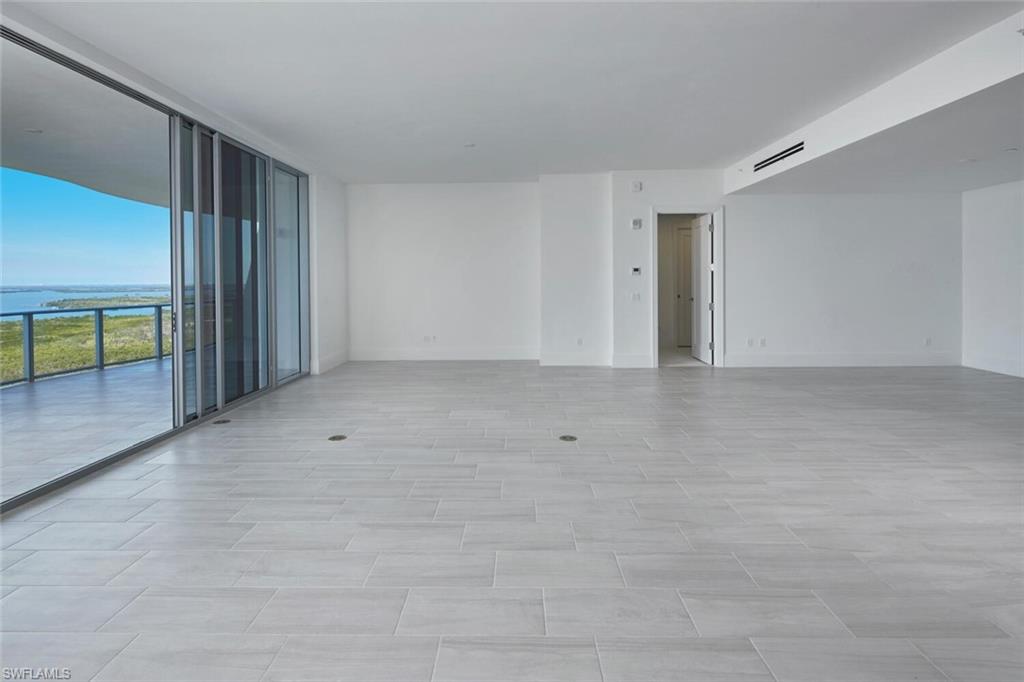 INFINITY AT THE COLONY - Residential