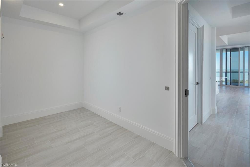 INFINITY AT THE COLONY - Residential