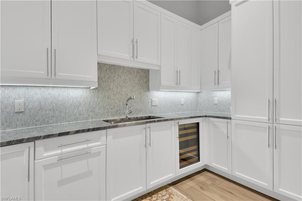 HEMINGWAY PLACE - Residential