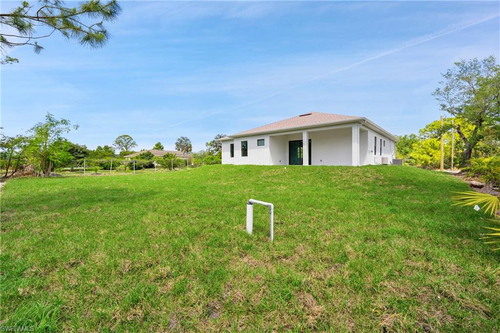 LEHIGH ACRES - Residential
